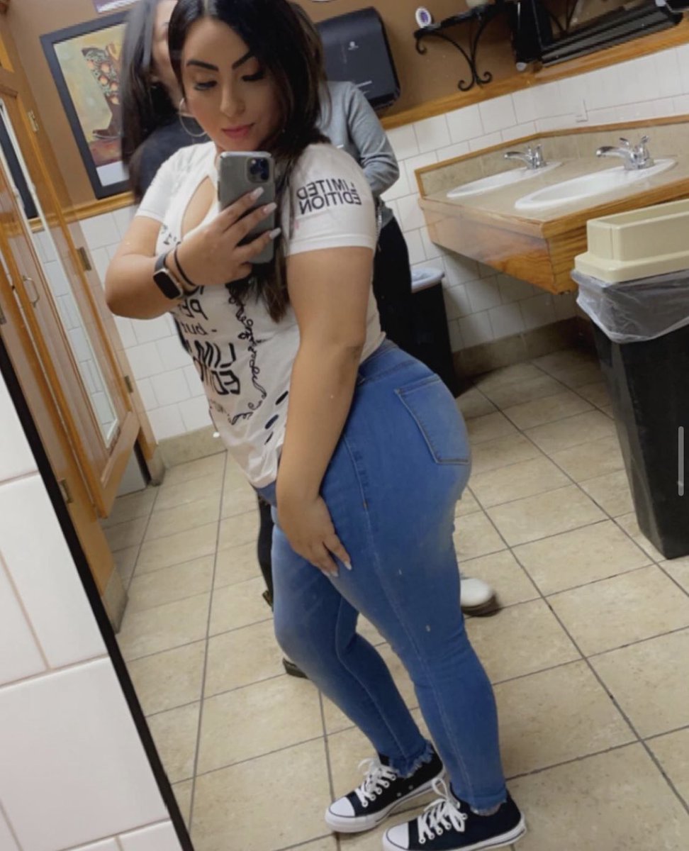 jaithemilf's tweet photo. How many inches you think it takes too pound my cheeks??😌 #onlyfanspromo #onlyfans #onlyfan #onlyfanspromo #onlyfanslatinas #sellingcontent #buyingcontent #bbw #bbwbigbooty #pawg #pawgbbc #PAWGvsBBC #nsfw #nsfwtw #nsfwtwtbbc #ass #bigbooty #bigbootybigass #porn #fatass #ass https://t.co/eOkstKyKGE