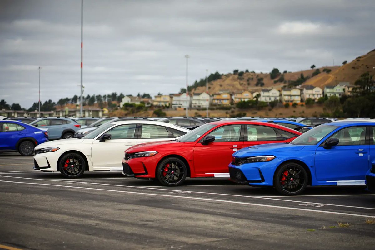 GPWAP2's tweet image. New 2023 Honda Civic Type R in Richmond, California.  Fresh off the boat from Japan! #FL5 #CivicTypeR #Honda #civic