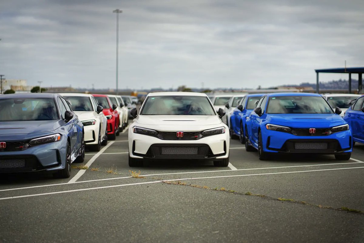 GPWAP2's tweet image. New 2023 Honda Civic Type R in Richmond, California.  Fresh off the boat from Japan! #FL5 #CivicTypeR #Honda #civic