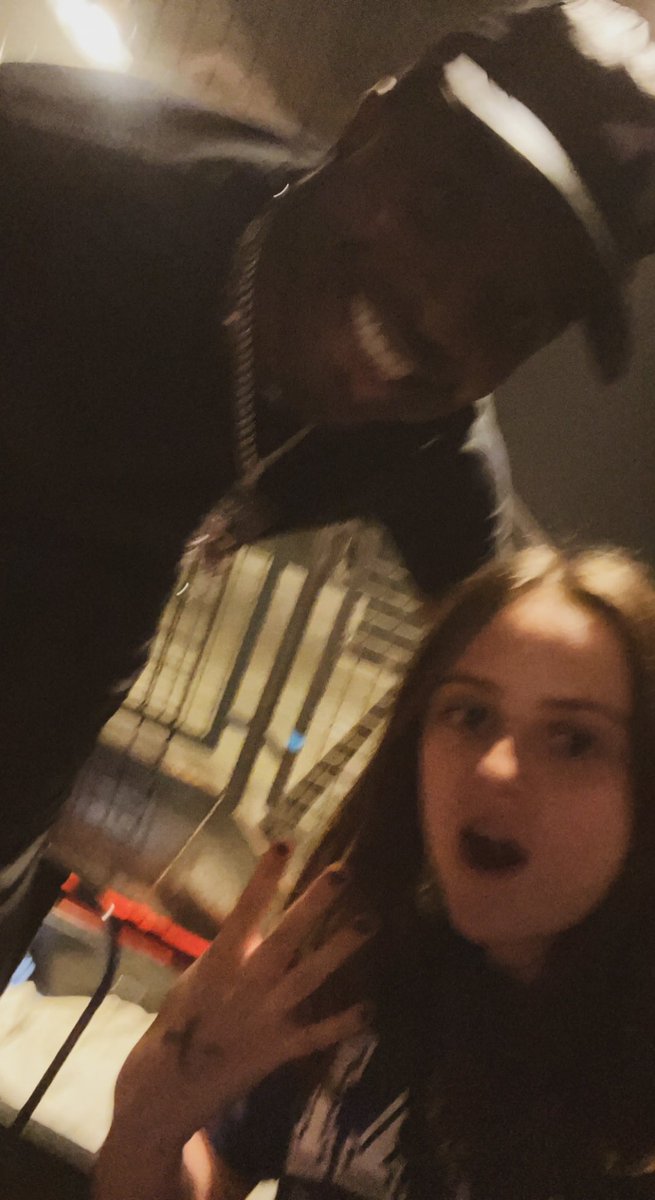 ahh0124's tweet photo. met a Harvard professor today @IDK https://t.co/wsnY0nALna