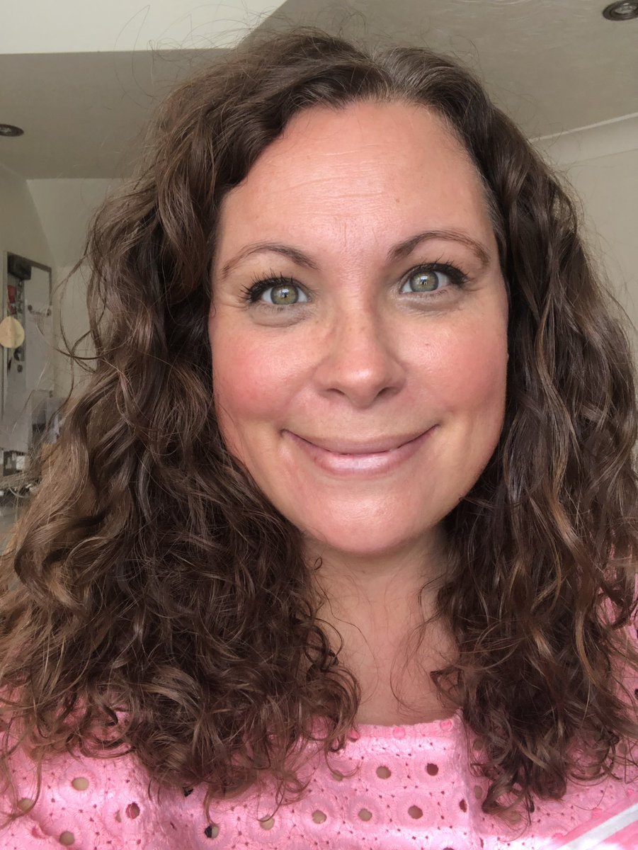 Laura William tweet media