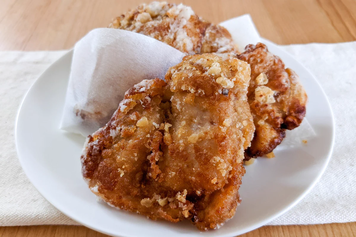 ポイントは天かす！？サクッと美味しい「クリスピー風からあげ」。
