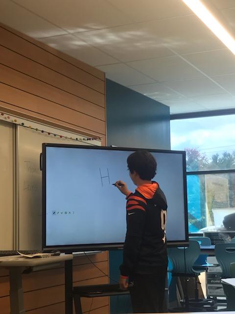 AvesBioClub's tweet photo. We choose our new officers last Thursday! They are Daniel K (Treasurer), Kasey W (Secretary), and Nikki P (Fundraising)! Thank you to everyone who ran for the positions and to everyone who voted. We also had lots of fun playing Pictionary afterward! https://t.co/txrcloJQwy