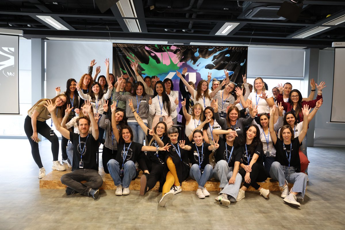 42MadridFTef's tweet photo. 🎉 ¡Da comienzo la Piscine Discovery Web Woman's Edition en #42MadridFTef!

Casi un centenar de mujeres se lanzarán de lleno durante esta semana a la metodología 42 mientras aprenden HTML, CSS y JavaScript trabajando en equipo. ¡El 24/10 empezamos otra! 100% gratis. https://t.co/vDvz00iFbz