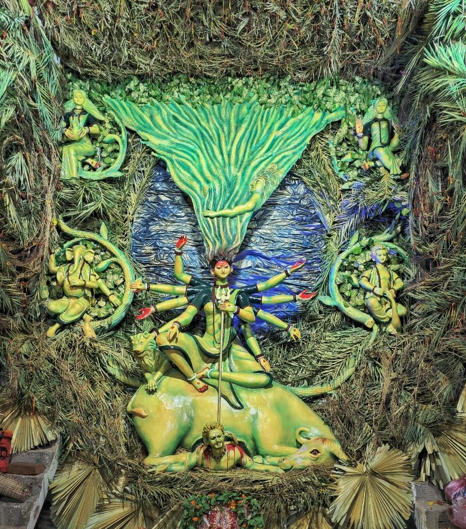 AXAY_2810's tweet photo. Durga Maa &amp; Durga Pandal at
#Navyuvak_Sangh , Rampur, Khagaul, Patna.
@officecmbihar @PMOIndia @dm_patna @ArtCultureYouth
#Brand_Bihar
#JAI_MATA_DI
#Must_Visit 🙏🙏 https://t.co/w6OlVNyahS