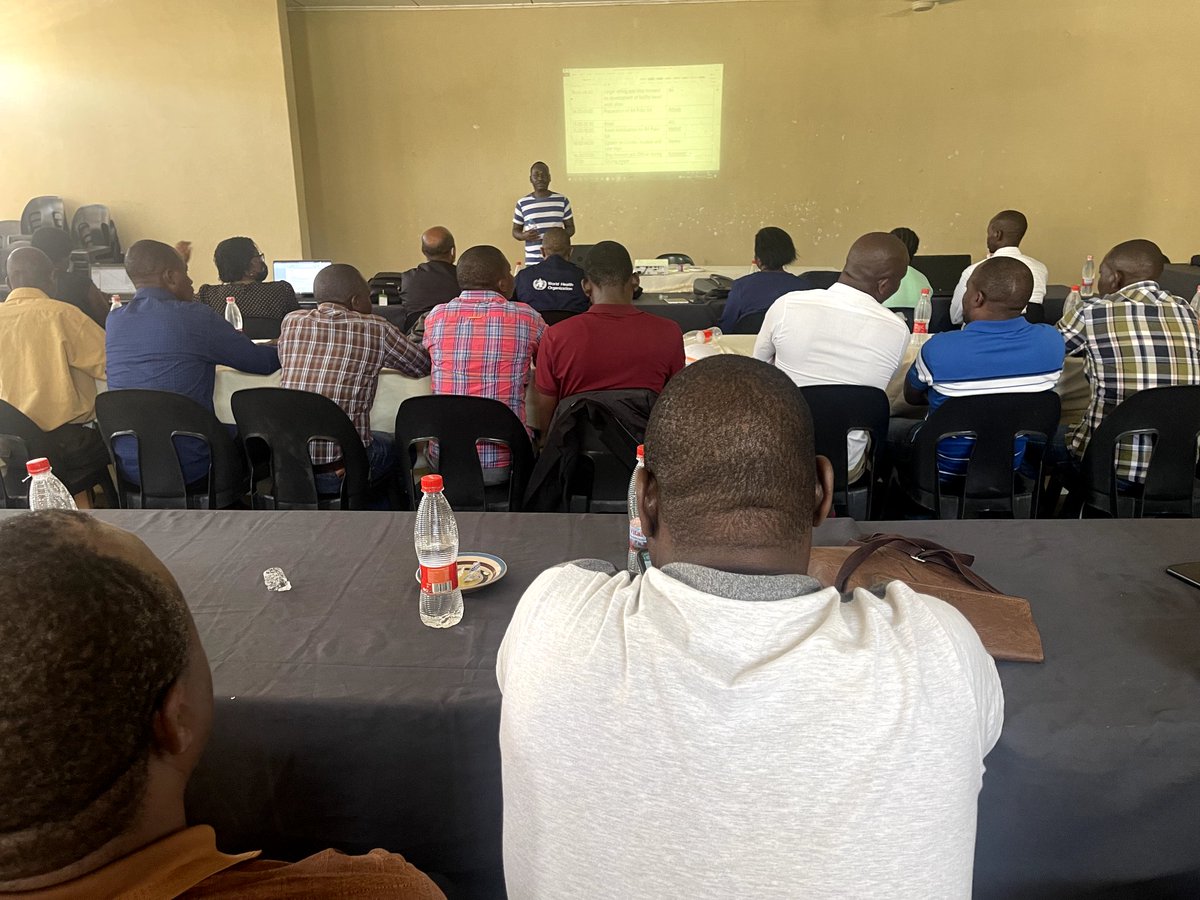 WHO Malawi is supporting @health_malawi and partners to conduct district microplanning, in Mangochi district, to improve #COVID19 vaccination coverage.
#vaccinatedcommunities  #protectedcommunities 
#COVDP