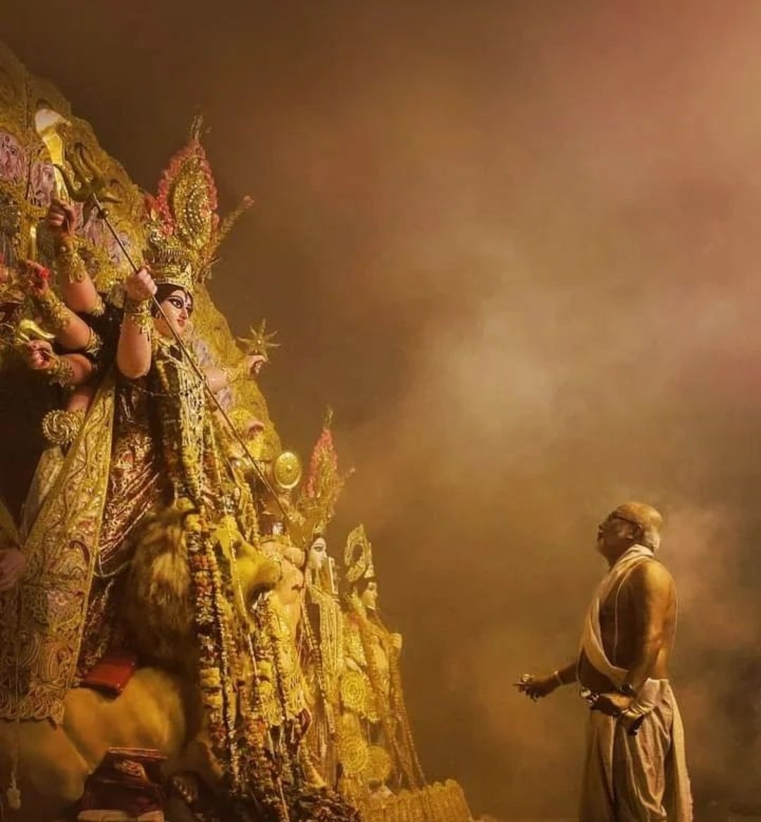 TheShaakta's tweet photo. May Maa Durga bless all!
May Goddess Durga awaken the Kshatra of Hindus!!!
May She be impressed by our prayers!
#DurgAshtami
#DurgaAshtami2022 #DurgaPuja #DurgaMaa #DurgaPujo #durgapooja2022 https://t.co/yxXs8t6qC1