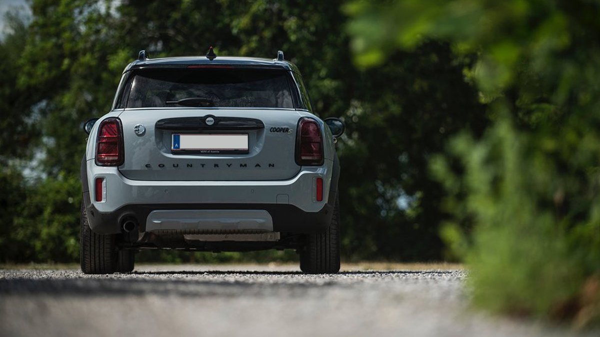MINIEspana's tweet photo. ¿Preparados para el finde? Nuestro MINI Countryman Untamed Edition ya se ha dejado ver disfrutando en plena naturaleza. 😍

📸 IG: motorblock_at

#MINIES #MINICountryman #UntamedEdition https://t.co/HWdhwfAQLe