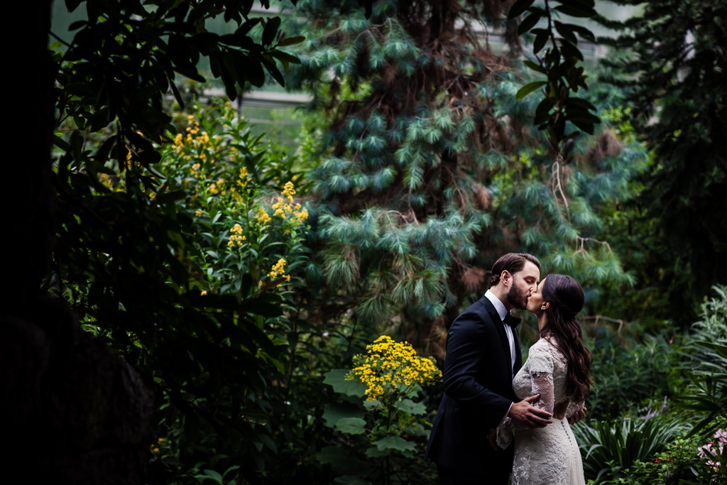 jagstudios's tweet photo. Is a forest or desert theme a possibility for your wedding? https://t.co/WYOGao2maf