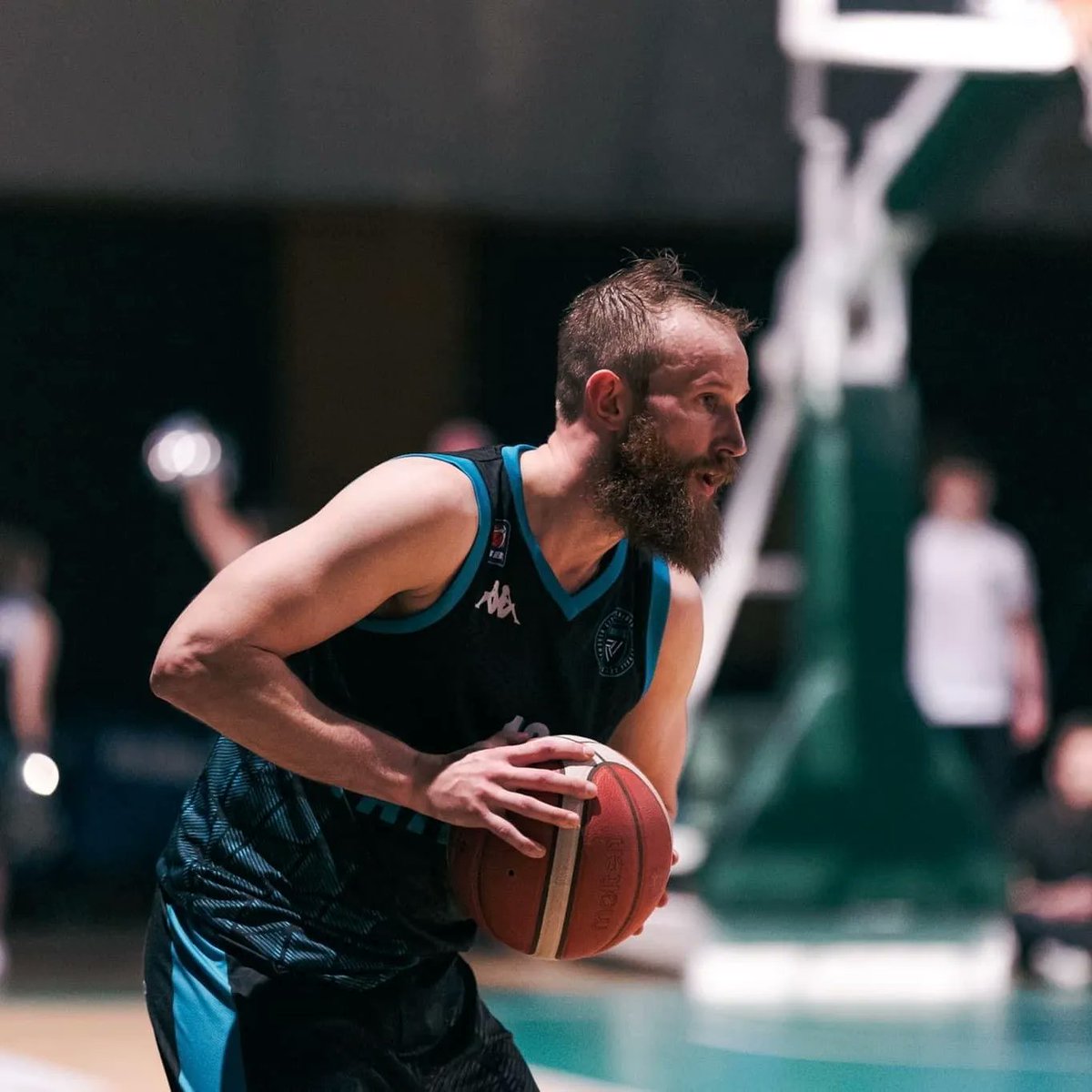 Club Injury update on Joe Hart. 

We would like to wish Joe all the best ahead of today’s operation. 

#plymouthcitypatriots