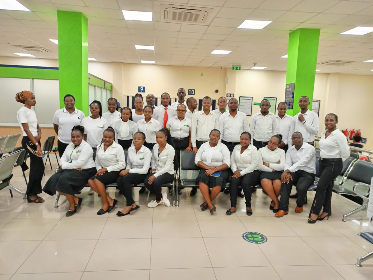 Jay_munuve's tweet photo. We at KCB Group Wote Branch, welcome you our dear customers to our customer appreciation week. We value you and the core role you hold in the growth of our bank. Karibuni sana na twawapenda.Happy #CustomerServiceWeek
#FeelTheEmbrace
#CSWeek2022
#KCBaeLovesYou
#KCBWote
@KCBGroup https://t.co/4OJRxCshVx