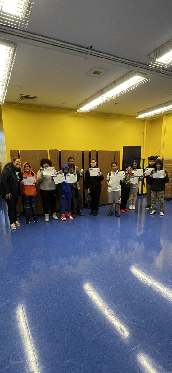 IS 171 The 🧲 School of Leadership & Innovation tweet media