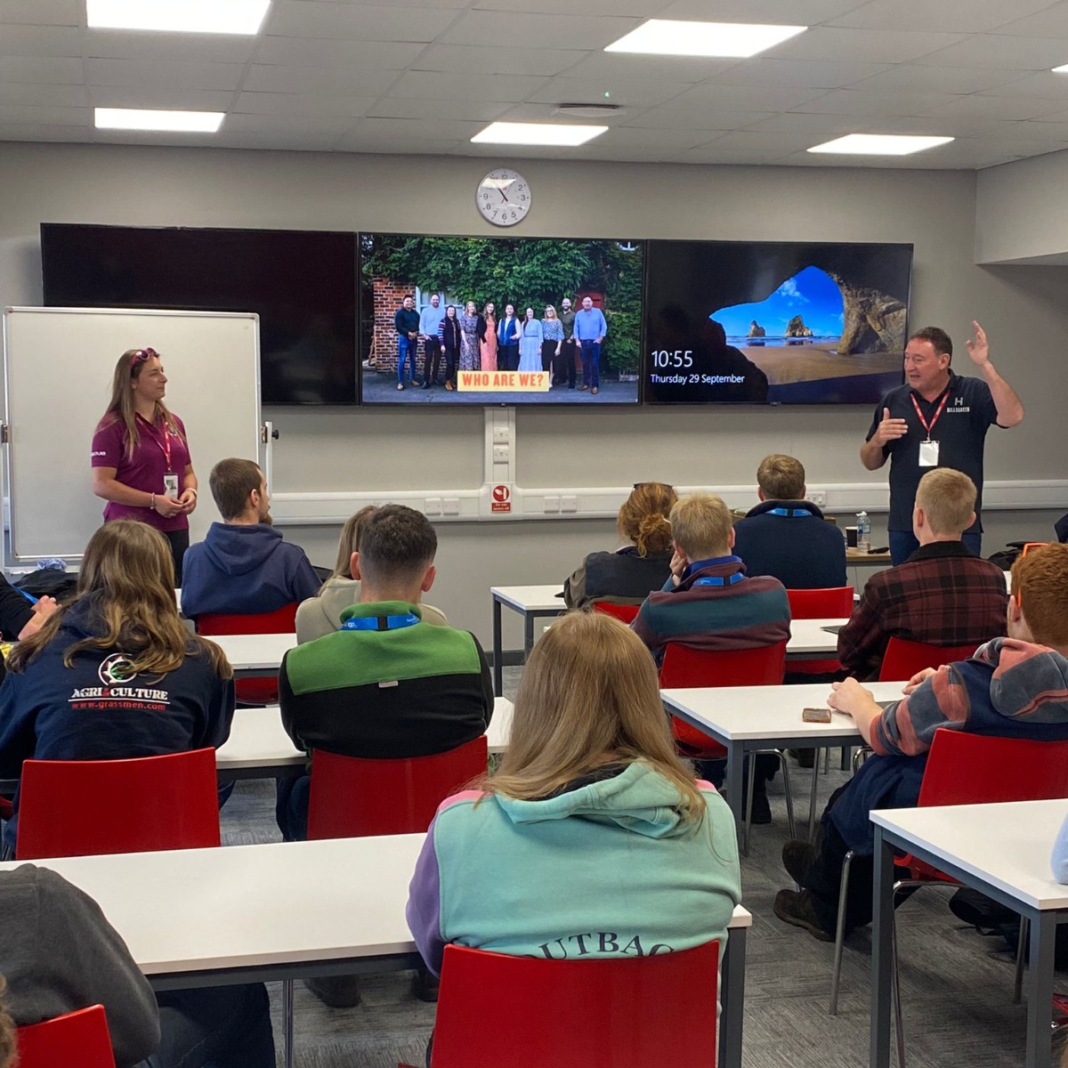 missionagHQ's tweet photo. Last week Dan and Eleri were proud to be guest lecturers for the day at @Reaseheath 🎓
Highlighting the importance of #marketing to the #agsector and how FARMERS are the best people to promote the great we do within the industry! https://t.co/CmwwEGm4t1
