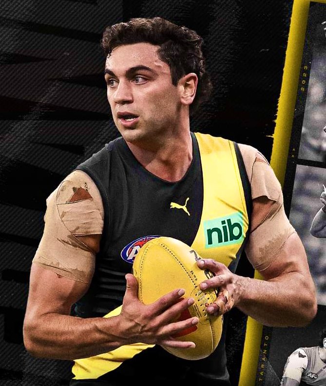 🟡⚫️ looks good on <a href="/tim_taranto14/">Tim Taranto</a> 

Welcome to Tigerland.