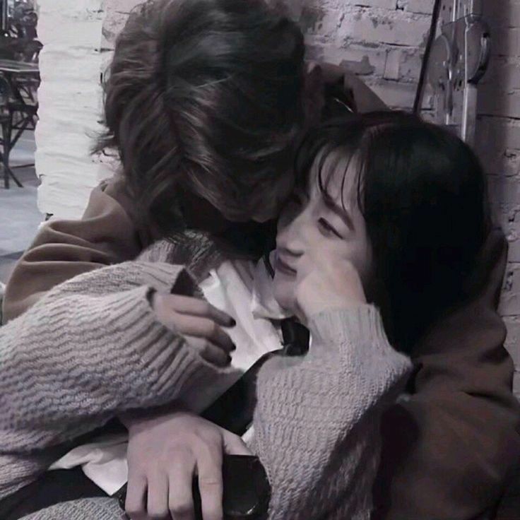 ⠀ 

               『 ↳ ivvbony logs ✧･ﾟ ;
                    ⌕  location disabled.

         happy boyfriend's day to my
         sleepy baby~ i love you, mahal!

⠀