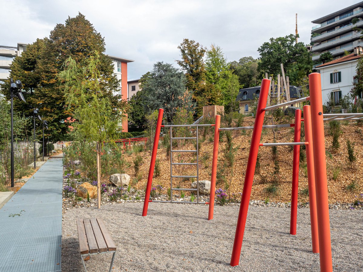 luganomycity's tweet photo. Sabato 8 ottobre alle 11 tutta la popolazione è invitata all’inaugurazione della rinnovata area giochi in via Pico, a #Cassarate, con saluti ufficiali, musica e attività per i più piccoli #Lugano https://t.co/w0tDdF1fiy https://t.co/uOR5UYp3G4