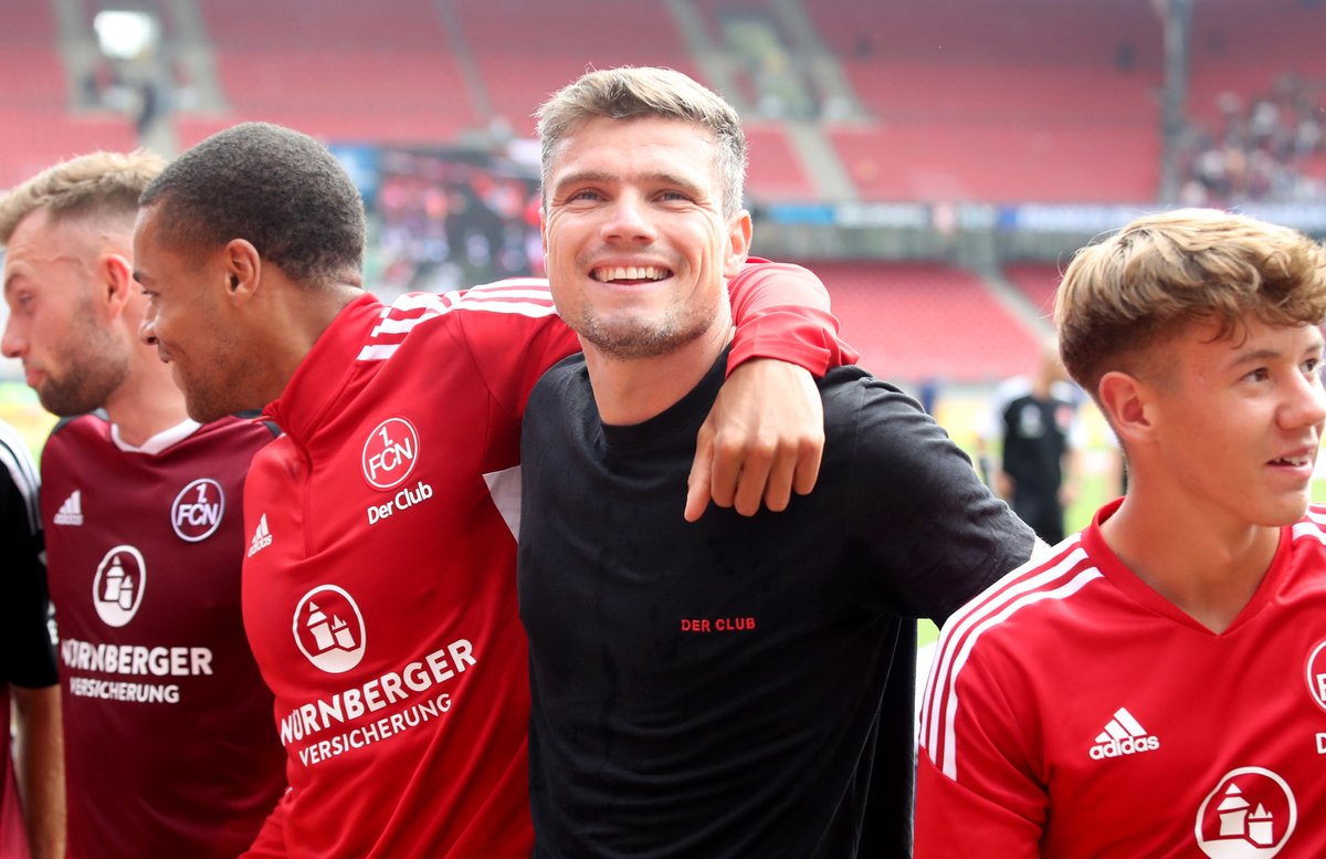 1. FC Nürnberg tweet media