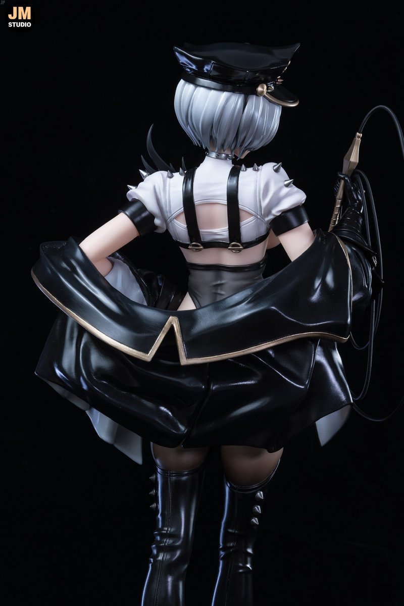 BWsergeant's tweet photo. @Dishwasher1910 We have made a sculpture of your painting. Hope you like it！ https://t.co/4JWnCeScKk