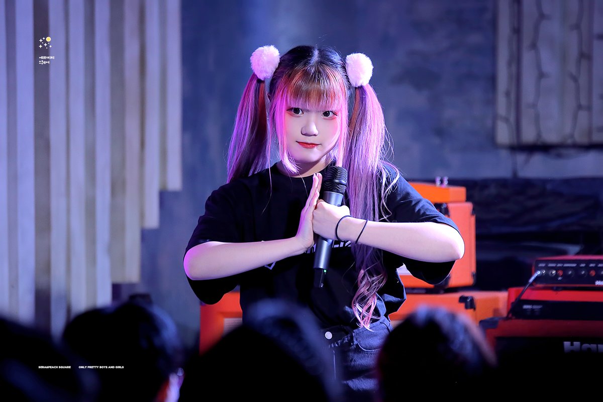 serapeachsquare's tweet photo. 220904 DD Festival! Vol.2
#シグナルライズ #しな
#시그널라이즈 #시나
#SiGNALiZE https://t.co/WVpmuynzgK