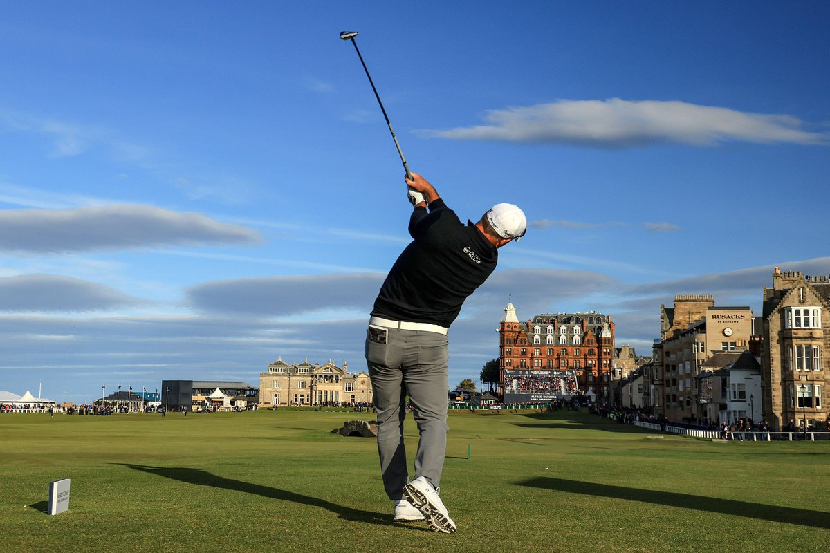 Cannonball63's tweet photo. How much  @ShaneWarne is smiling looking I can only begin to imagine. Fantastic and very special win for @ryanfoxgolfer @dunhilllinks sport has this habit of making dreams come true #ripwarnie @SrixonGolf @petermillar @GettySport https://t.co/LcbvMd2G3i