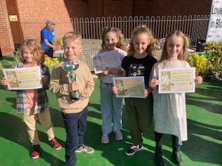 We picked up 4 awards from Lowestoft in Bloom, see below for more details:
carltoncolville.suffolk.sch.uk/suffolk/primar…