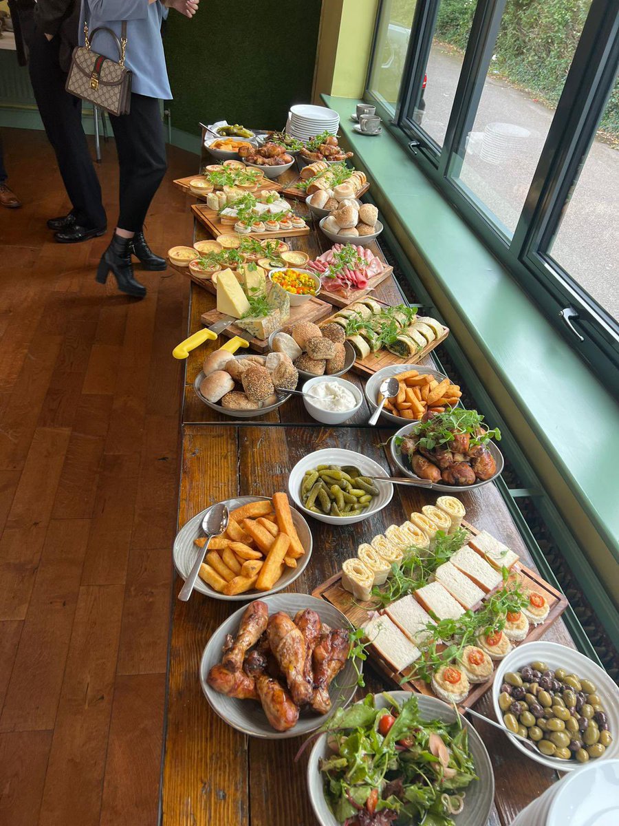 PentlandsTax's tweet photo. Kamila and Kiera, doing a spot of #networking last Friday lunchtime @34gardengrill in Warwick.

Thanks to Elizabeth Williams from @MooreAndTibbits for organising the event. 

It was a great opportunity chat to people &amp; enjoy the delicious buffet 😊 All in all

#localbusiness https://t.co/CMG7kBSJMU