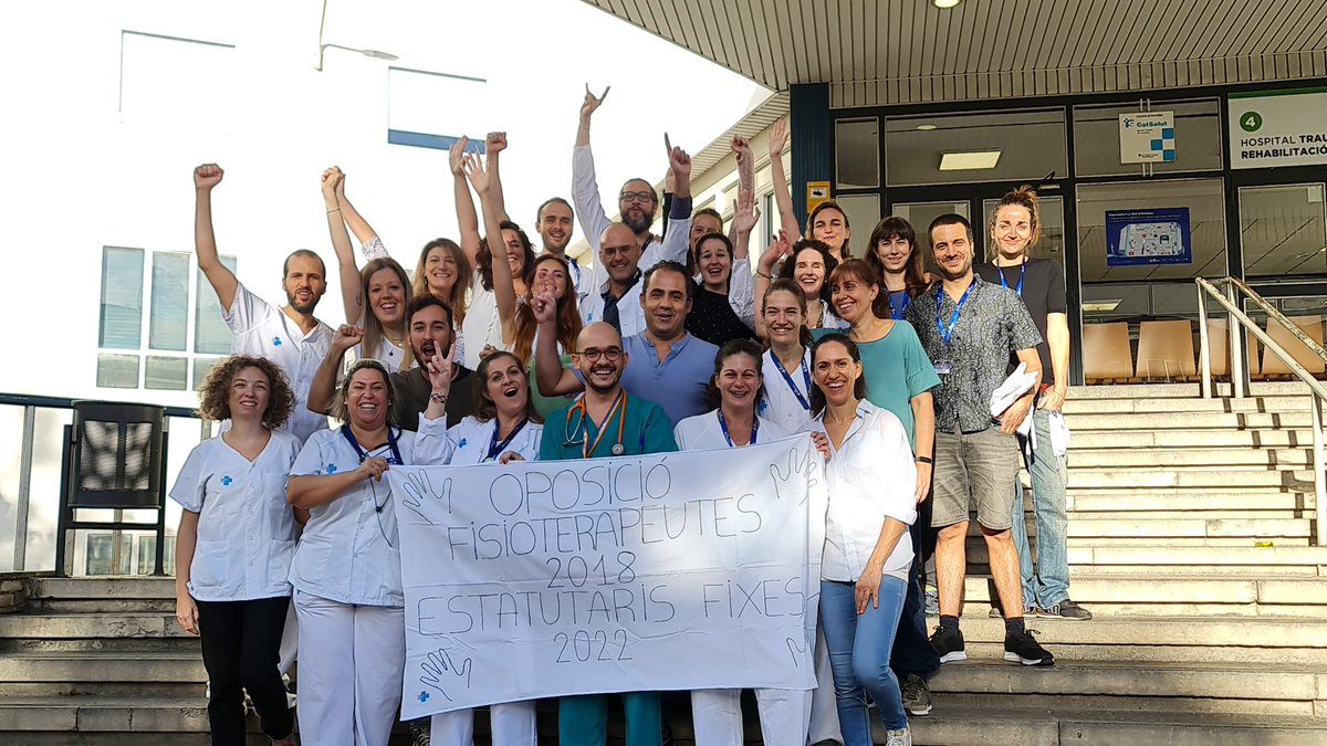 alexagp120666's tweet photo. Avui donem la benviguda #vallhebron . Un gran dia per la fisioteràpia de l'hospital #colficat . Enhorabona!! a totes i tots https://t.co/APb7CTrGi8