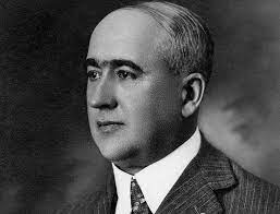 NASA je svrstala Milutina Milankovića među 15 najvećih naučnika svih vremena koji su se bavili naukom o planeti Zemlji, toponimi na nebeskim telima nose njegovo ime-krateri na Mesecu i Marsu-kao i jedan asteroid, a jedna od budućih ekspedicija na Mars biće nazvana po njemu.