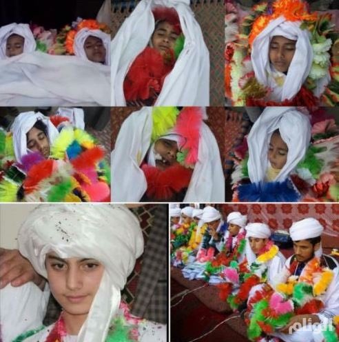 AsifRaf41128082's tweet photo. افغان Genocide :
د کندز په دشت ارچي ولسوالۍ کې د هاشمیه عمري لېسه څلور کاله وړاندې د هوايي برید شاهده وه.
په دغه هوايي برید کې شپیته کسان ووژل شول او تر دوه سوه زیات نور ټپیان شول😢😢😢
#متعلم‌_رانکشید 
#مامتحدیم https://t.co/WrBwUiUIAF
