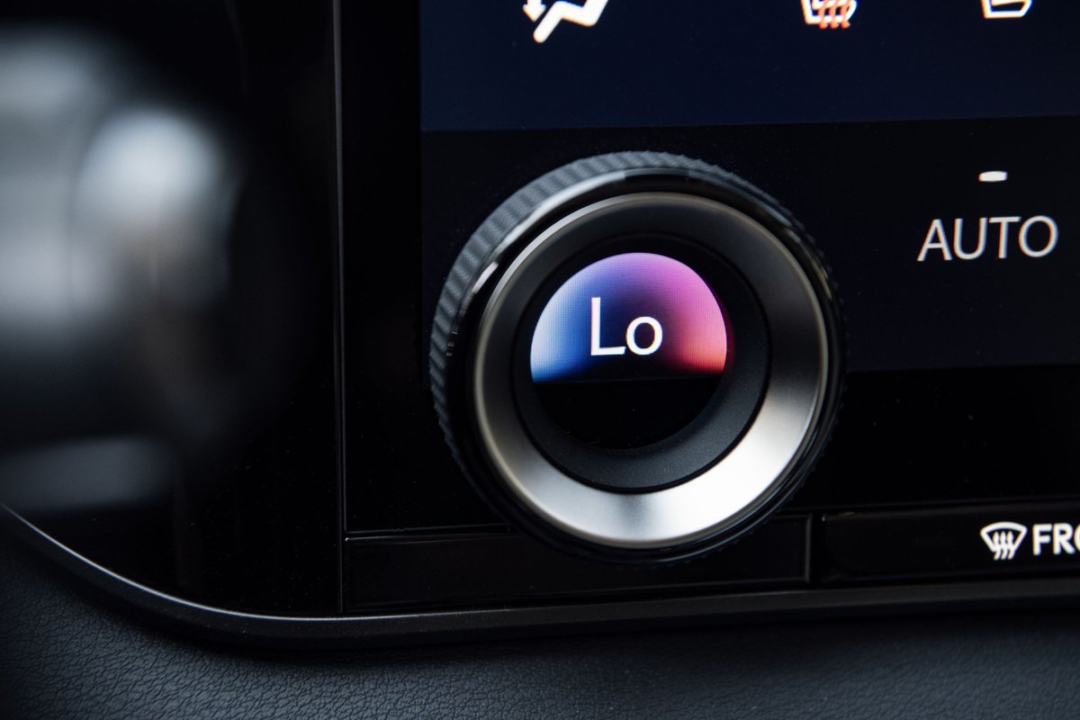 lexusmadrid's tweet photo. #LexusDrivingSignature ofrece al conductor confianza, confort y control en todo momento, y una sensación constante de conexión con el vehículo...

#LexusRX350h #LexusRX450hPlus #LexusRX500h #LexusMadrid https://t.co/yPXEmer7hD