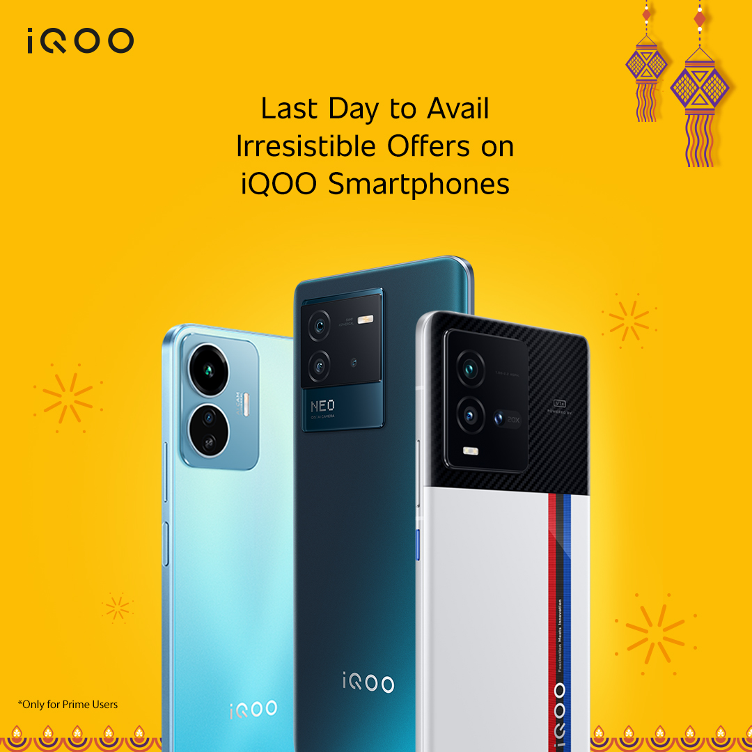 Last Day to avail the biggest deals of the year on #iQOO Smartphones at #AmazonGreatIndianFestival <a href="/amazonIN/">Amazon India</a>.

The Sale is Live Now!

 amzn.to/3DO66hJ

#AmazonSpecials #FullyLoaded #MonsterInside