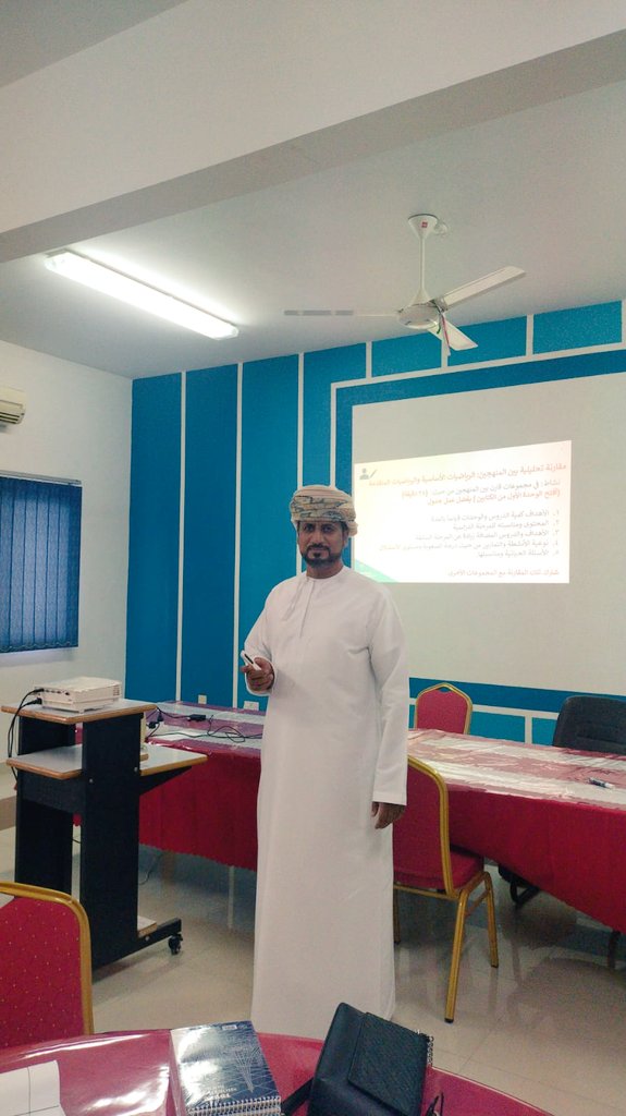 EduGovNBT's tweet photo. تواصل فعاليات البرنامج التدريبي "التدريب على منهج الصف الحادي عشر في سلاسل كامبريدج لمادة الرياضيات" في 4 مراكز على مستوى المحافظة بمشاركة 85 معلم ومعلمة كدفعة ثانية ويستمر البرنامج لمدة 3 أيام.
#فعاليات_تعليمية_شمال_الباطنة 
#مدارسنا_مستقبل_واعد https://t.co/QasEYFy52L