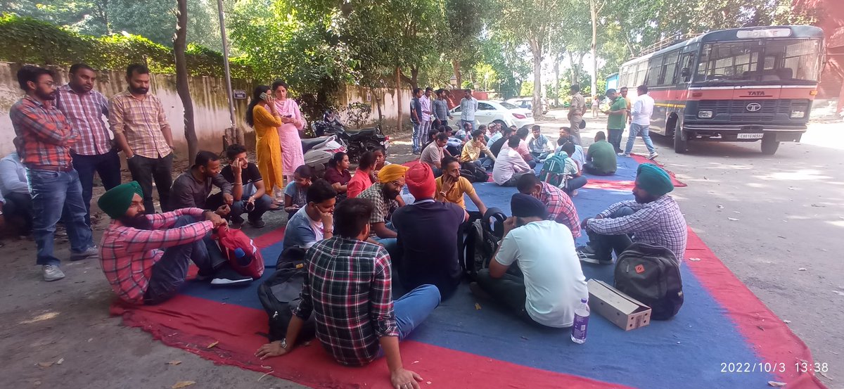 vijaypa91238728's tweet photo. @AAPPunjab @BhagwantMann Punjab police civilian support staff 2021 final result is also pending department had conducts the DV process in april 2022 but no information regarding result still now.Please humble request to @BhagwantMann @PunjabPoliceInd  @DGPPunjabPolice and @AAPPunjab for provide the jobs https://t.co/I0o3Fmnft9