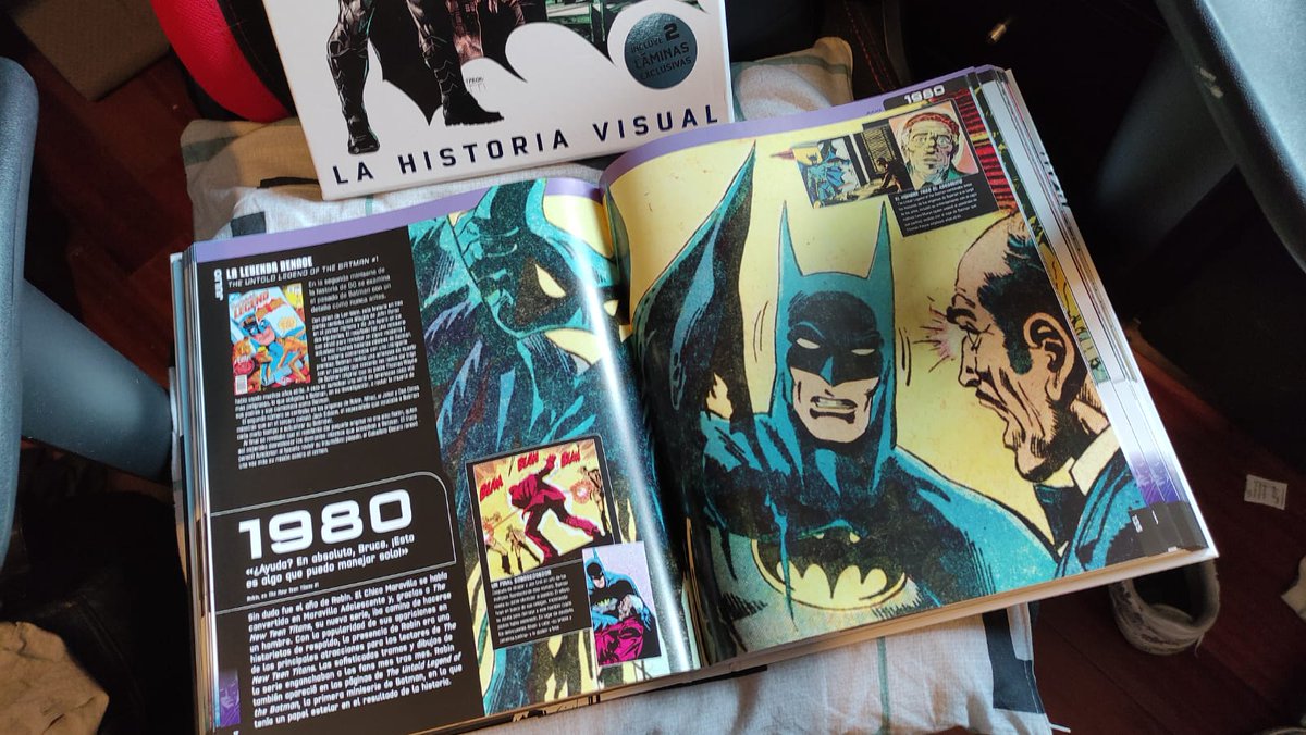 zombie_NEO's tweet photo. Otra joya que me traje del #SalonDelComicDeGetxo es esta maravillosa y gigante guía visual de la historia de #Batman en los #comics. ¡Una pasada!
👉https://t.co/HtxKZ8wuFI
#historiavisual #guiavisual #brucewayne #Joker #thejoker #BobKane #BillFinger https://t.co/1zIx9FebMu