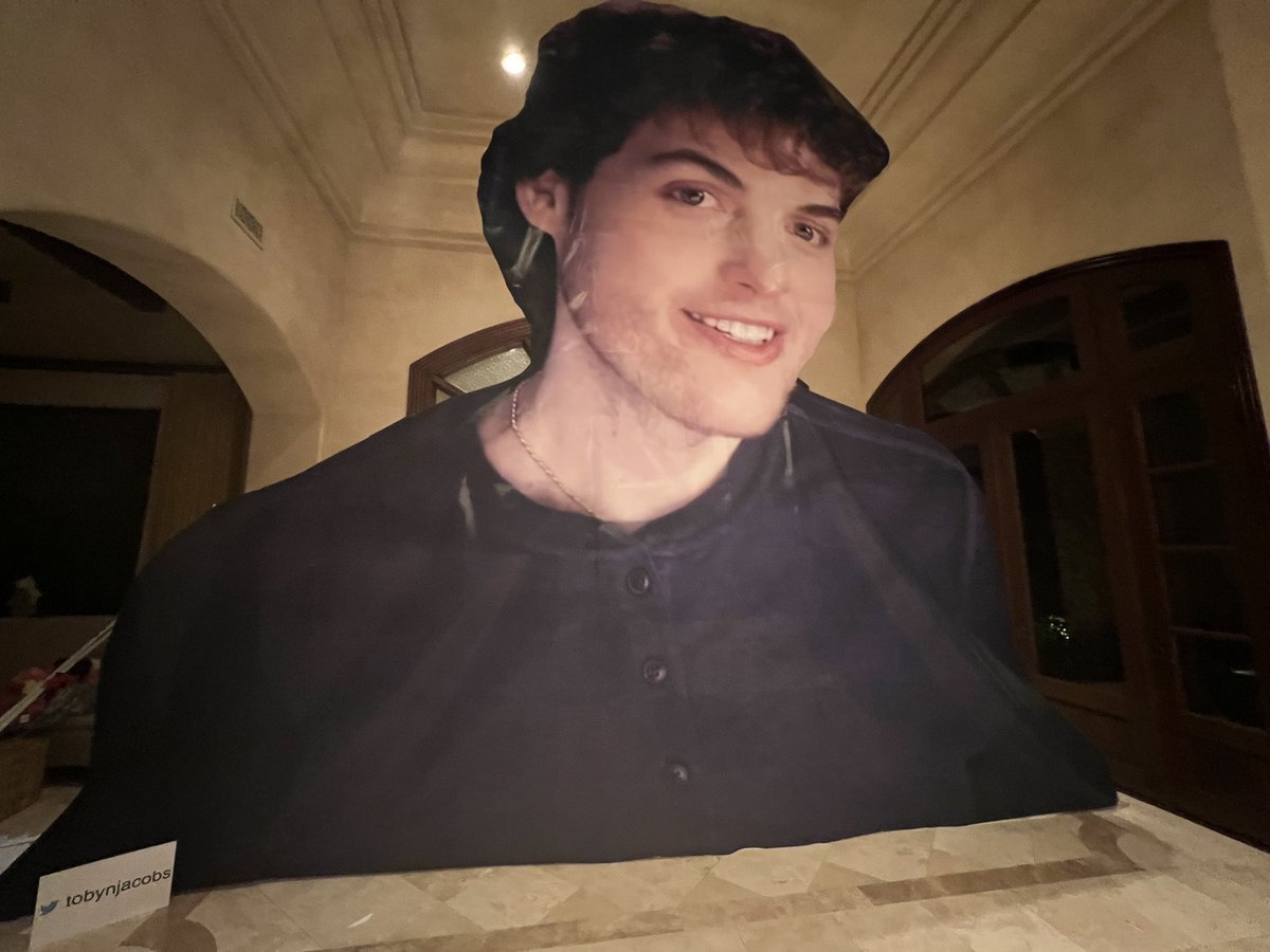 Chase on Twitter: "the scariest part of this guys account is thinking