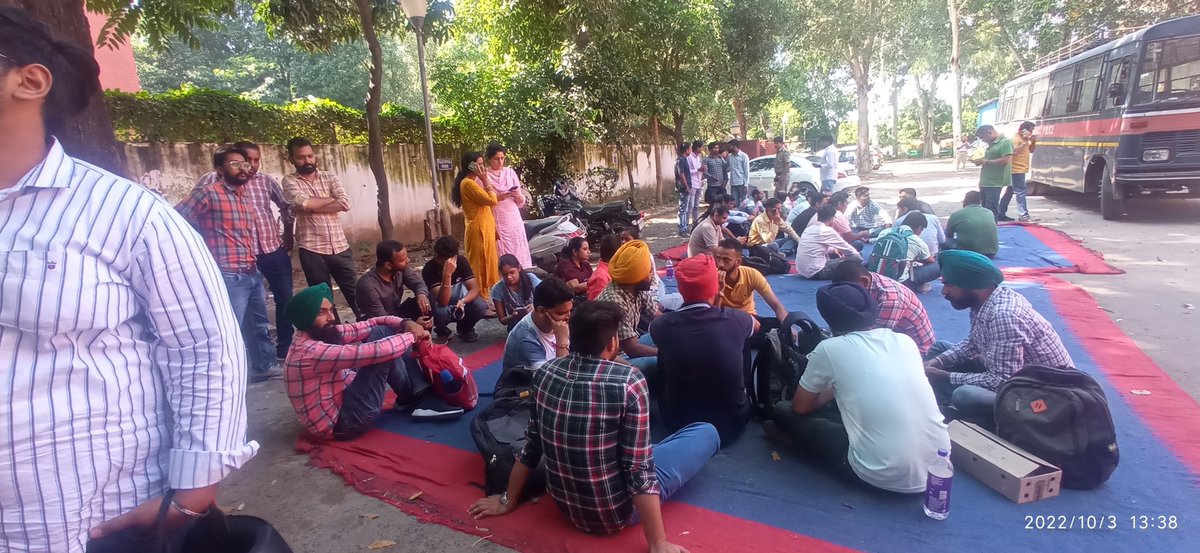 vijaypa91238728's tweet photo. @CMOPb Punjab police civilian support staff 2021 final result is also pending department had conducts the DV process in april 2022 but no information regarding result still now.Please humble request to @BhagwantMann @PunjabPoliceInd  @DGPPunjabPolice and @AAPPunjab for provide the jobs https://t.co/I9hac1LWSr