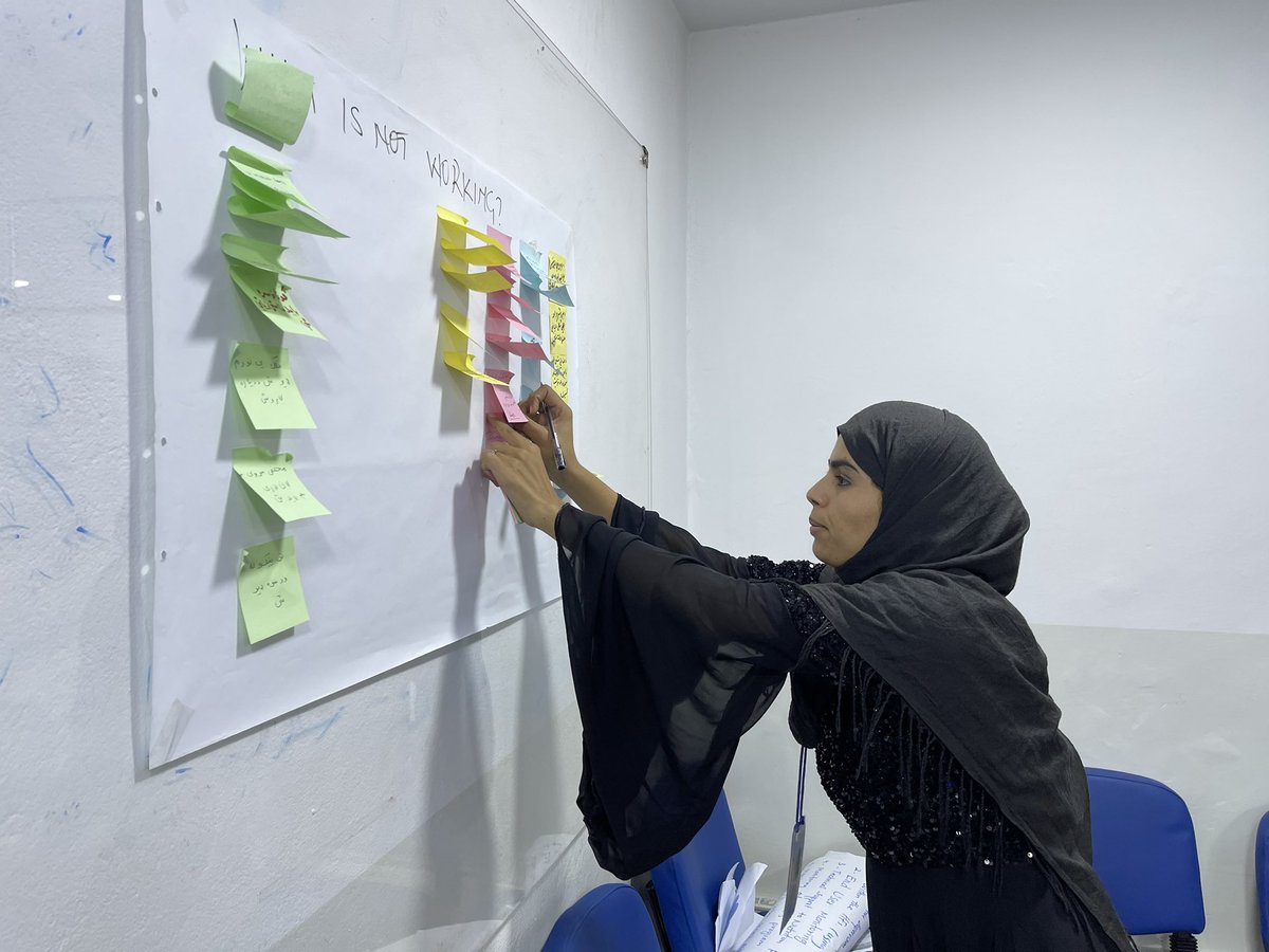 Salmaaa__e's tweet photo. Conducting my first Design Thinking workshop with #UReporters in Afghanistan. 

This workshop will give our U-Reporters an opportunity to look at the challenges faced on the platform and offer solutions from a community based perspective. 

Cc @minulimbu 
@kolaladejobi https://t.co/R4XQrBiJov