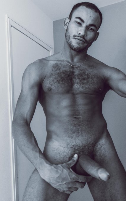 Watch 🎬🔞Túlio Pantaneiro 🔞's leaked NSFW photo on TwXstars