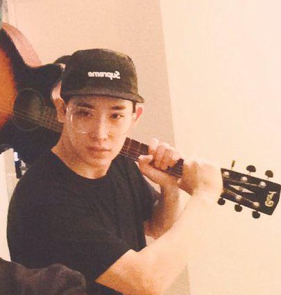 intotheblue_cea's tweet photo. YES OR NO DO U PROMISE TO LOVE WENEES FOR THE REST OF UR LIFE 

#WONHO #원호 #Dont_Regret #On_On #BittersweetToWONHO @official__wonho https://t.co/bvSgg24r7P
