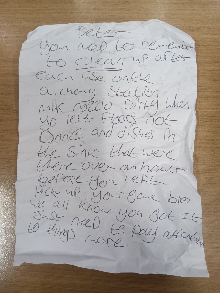 DiscoInsolence's tweet photo. Found note. I don't think Peter was particularly motivated by it. #foundnote https://t.co/CFERyQlysW
