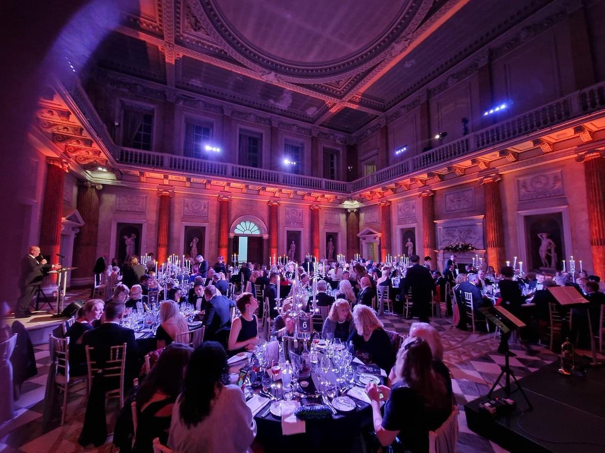 JilltyWhite's tweet photo. Loving the #3D approach to fundraising. It s been quite the week! Following @CavCancerCare huge reveal for #MCC2022 came @Wentworth_House Black Diamond Ball on Saturday and then @WPCancerCharity #BBWithLove Sunday! #Dramatically #Demonstrably #Different And all doing so much good https://t.co/iz4v23uc6s