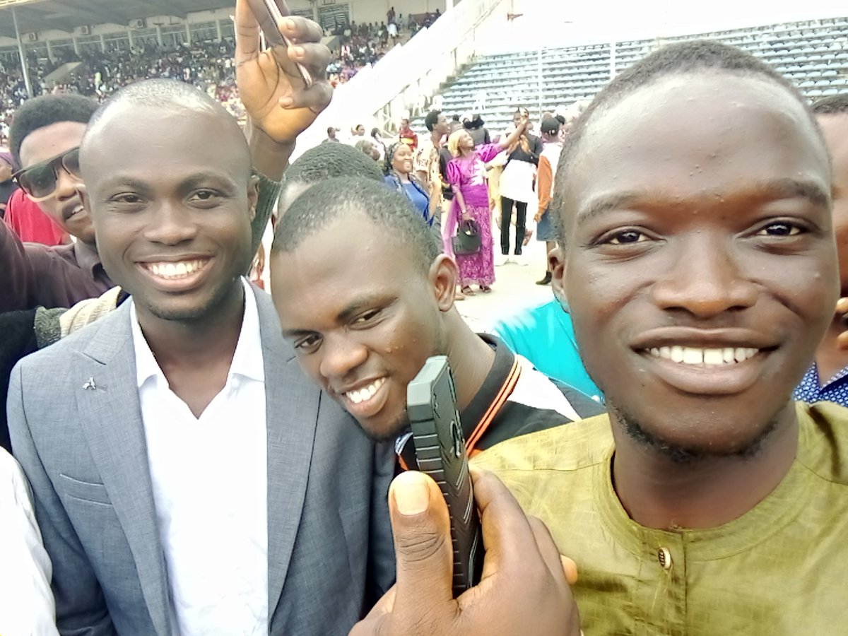 PhilipEyinade's tweet photo. I was privilege to meet with that great influencer 2day✌️. Omoh nah Grace o
One goal met niyan o
#DLconversation Twitter Overseer
IMPACT Ambassador!!! Fresh from the blocks...
#ImpactWithKumuyi
Cc @saxfreak
Thank you #BiggestDaddy for d Impact. https://t.co/nelcw9B24Y