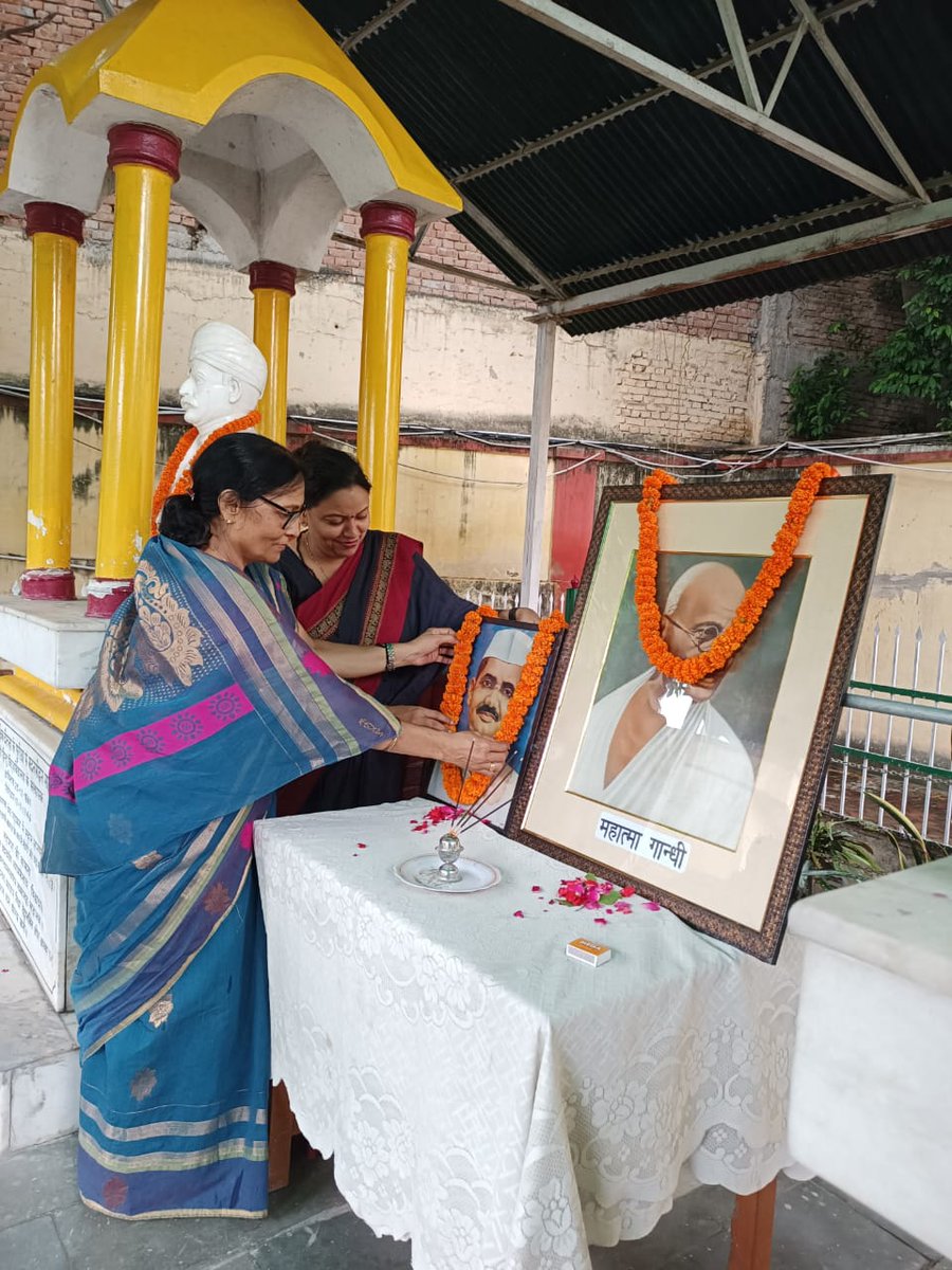 chgsbhu's tweet photo. Gandhi Jayanti celebrations at CHGS (K), BHU, Varanasi @bhunewsofficial @VCofficeBHU https://t.co/JgTBTxe5H6