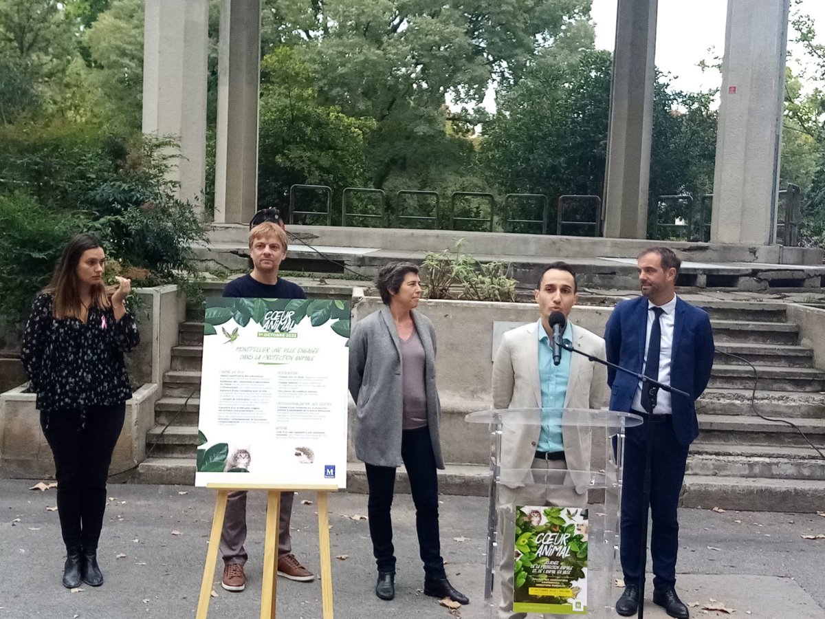 Elus_PA's tweet photo. À la 2e éd. de la Journée #CœurAnimal, organisée par notre élu @ArizteguiEddine à @Montpellier_, la ville a reçu l'écharpe #UneVillePourLesAnimaux de @L214.
Bravo #Eddine, @MDelafosse et @MarieMassartMtp !
Le @PartiAnimaliste continue à obtenir des avancées pour les animaux ! https://t.co/VMJT6YK4MA