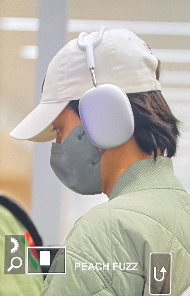 peachfuzz_1004's tweet photo. 221003 ICN
#정한 #세븐틴 #JEONGHAN #SEVENTEEN #ジョンハン https://t.co/bz5VNuFEmo