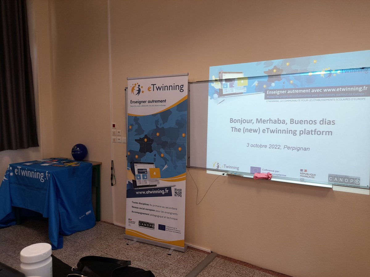 eTwinningMtp's tweet photo. Présentation des fonctionnalités de eTwinning au lycée Arago de Perpignan aux partenaires turcs, français et espagnols du projet Erasmus Water project https://t.co/jFsHWx7VF4
