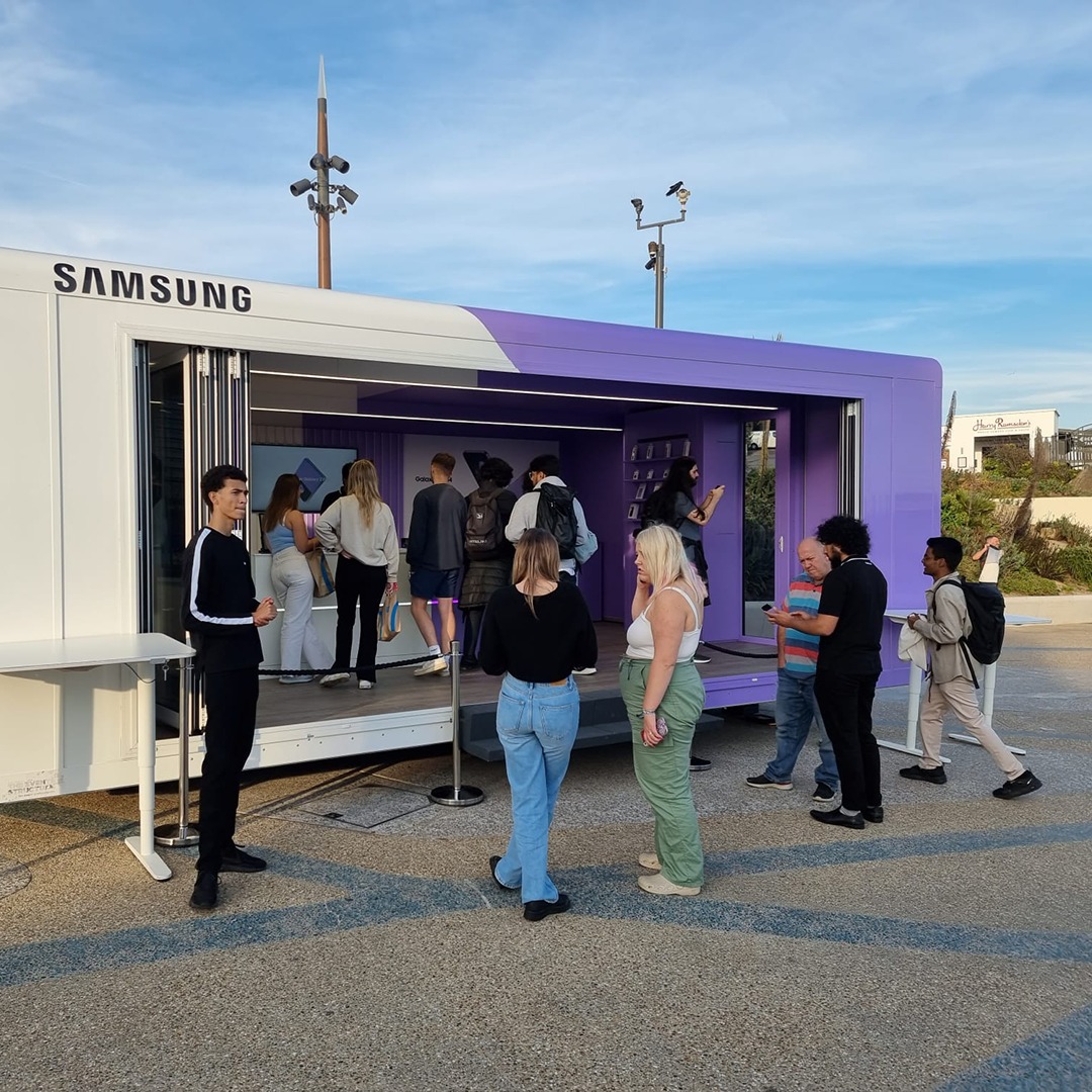 Our Samsung team are on tour! Keep an eye out for our Bora Purple Mobile Experiences (you really cannot miss this one) travelling across the UK to over 60 different locations.