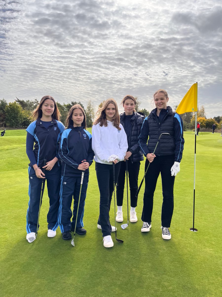 PriorPark's tweet photo. Great to see an increase in girls taking up Golf this year. This #SaturdayActive all our golfers worked on an around the greens making fantastic progress. https://t.co/fAwfsAL5Oy