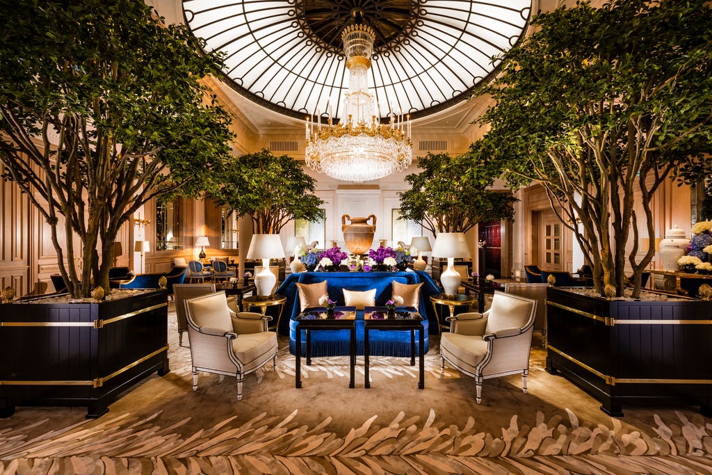 OptExperience's tweet photo. This weeks 'Hotel of the week' is the fantastic Baur au Lac, in the heart of Zurich - Switzerland

𝑨𝒏 𝑶𝒑𝒕𝒊𝒎𝒖𝒎 𝑬𝒙𝒑𝒆𝒓𝒊𝒆𝒏𝒄𝒆 𝑻𝒓𝒆𝒂𝒕: Enjoy complimentary drinks and food in the VIP airport lounge at the departure airport. Price from £2079 Per person (T&amp;Cs apply) https://t.co/VwU5PFco0Y