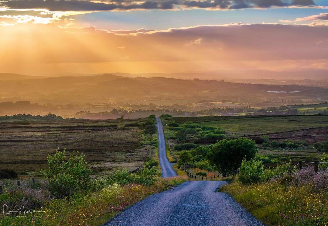 Getting our daily 10k steps would never be a chore if this was our walking route! What are the views that keep you going? 👣

📍Omagh, County Tyrone

📸 instagram.com/liammcclean54/